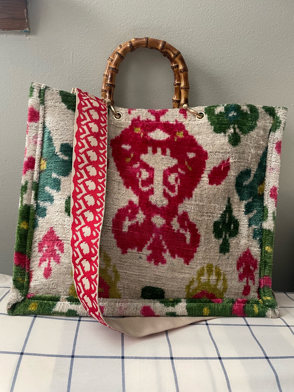 Wolf & Willa Large Tote Bamboo Handle